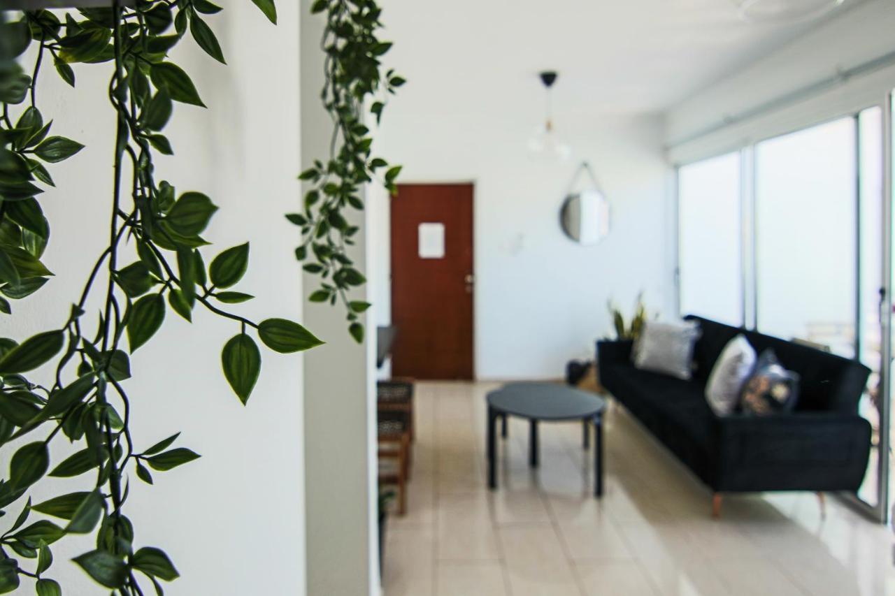 Apartamento Phaedrus Living: Seaside Luxury Flat Lighthouse 62 Paphos Exterior foto